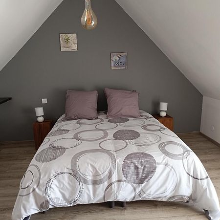 Gite De La Grand Maison Les Chenes Seigy Esterno foto